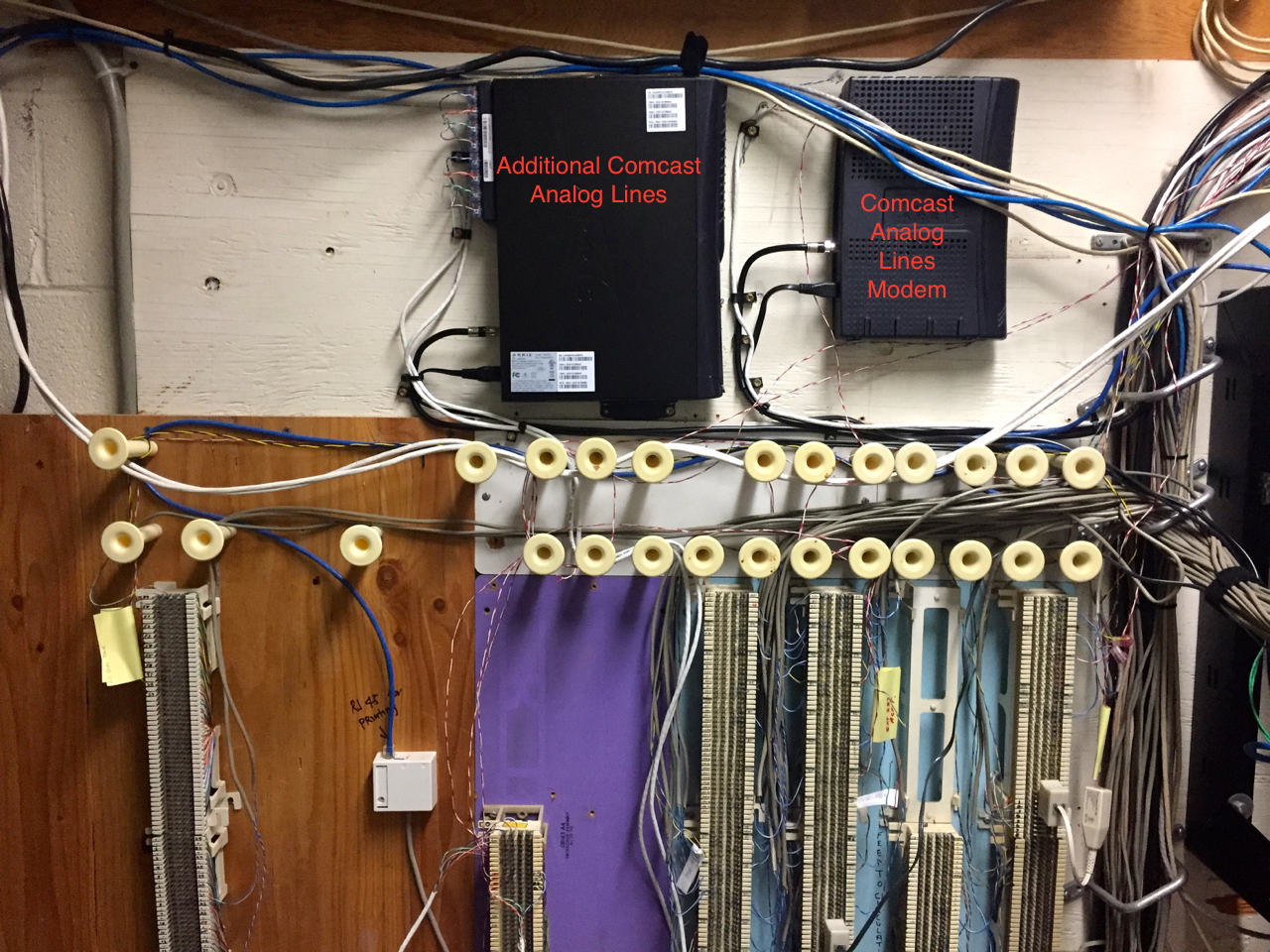 DE_Comcast_Phone_Modem.jpg